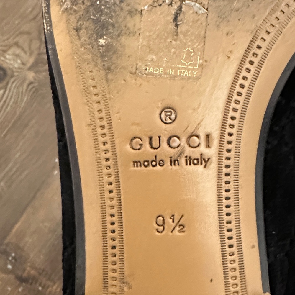 Gucci Black Loafers with Gold Horsebit - Picture 6 of 9